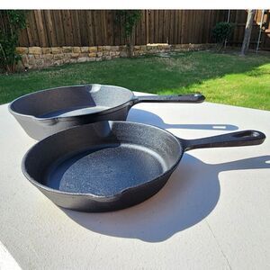 Utopia Kitchen 8" & 6" Set Pre-Seasoned Cast Iron Skillet For Oven, Stove, Grill